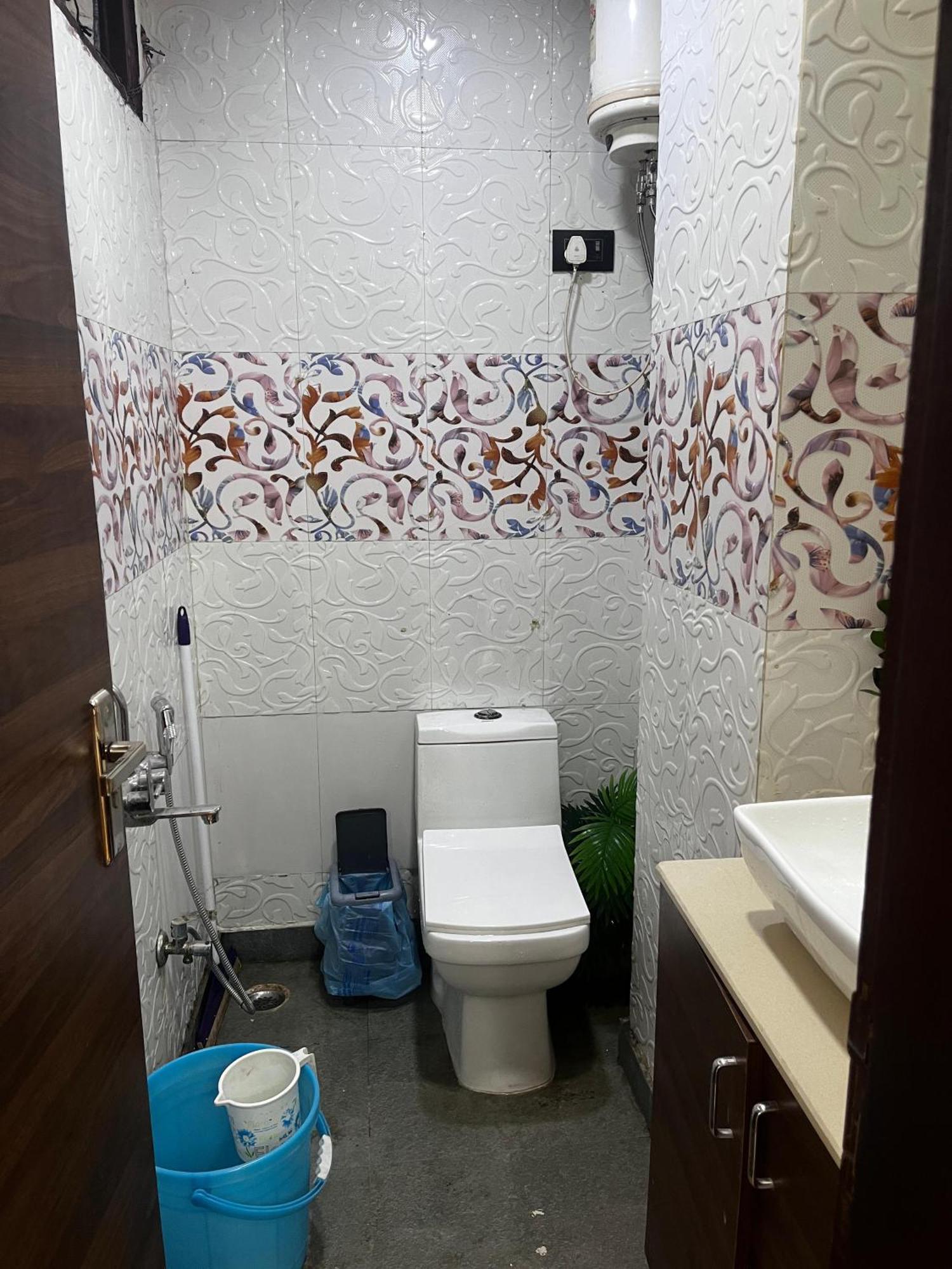 Park Stay- Compact 1bhk For Long Apartment New Delhi